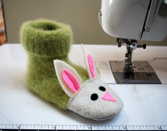 DIY Fuzzy Bunny Kids Slippers Pattern