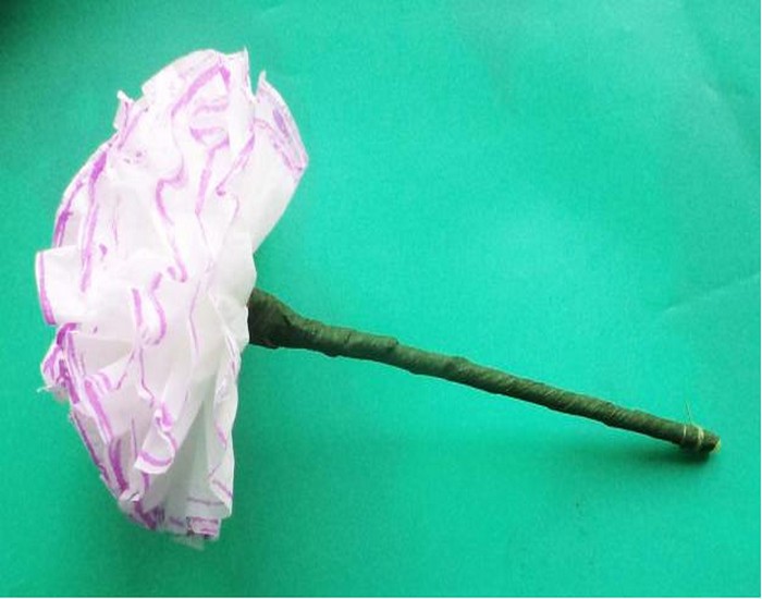 Recycled Plastic Straws Paper Flower