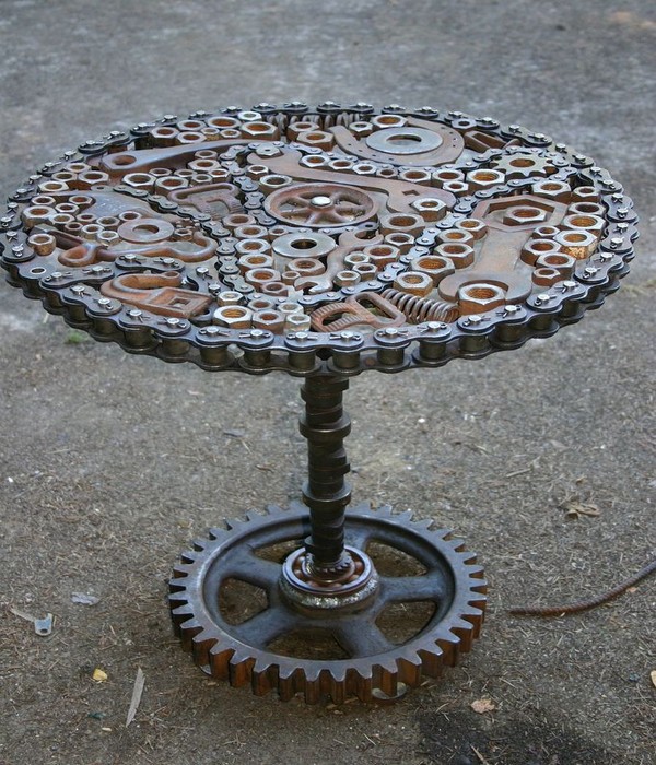 Recycled Metal Table Idea