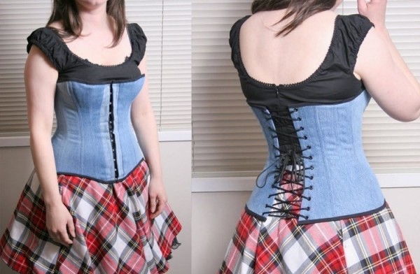 Old Denim Jeans into Awesome Skirt