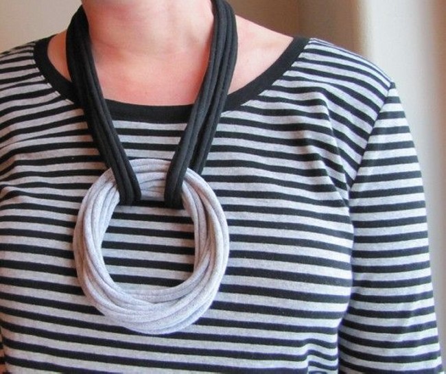 Recycled Black & Gray T-shirt Nacklace