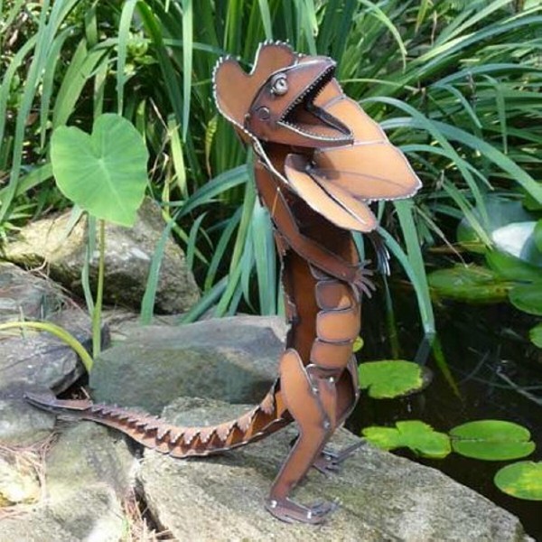 Recycled Metal Lizard for Garden Decor