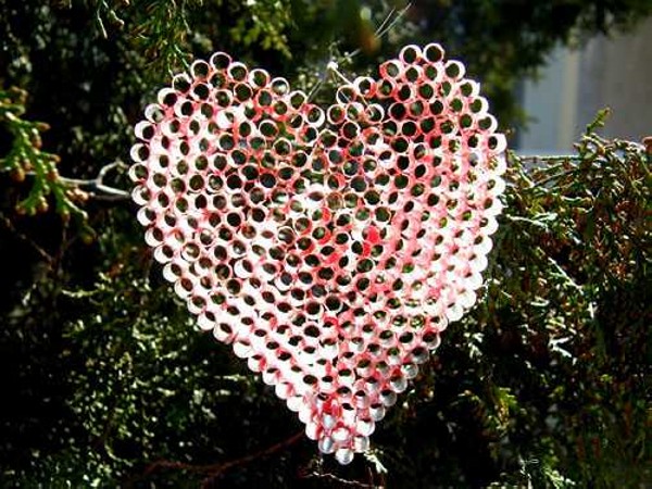 Recycled Plastic Straws Heart for Decor on Christmas Day