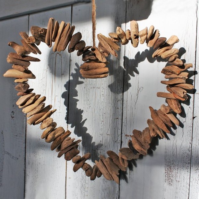 Upcycled Driftwood Heart Decoration