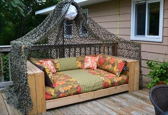 Recycled Pallet Daybed
