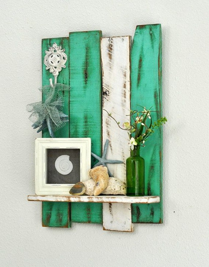 Pallet Shelf with Wall Decor