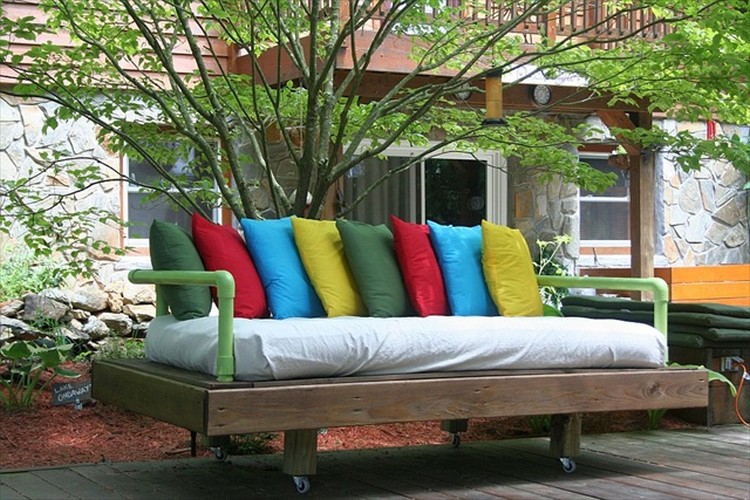 Pallet Wooden Outdoor Daybed