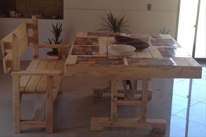 Recycled Wooden Pallet Dining Table