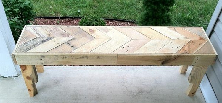 Wooden Pallet Bench