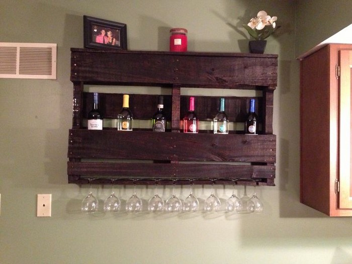 Wooden Pallet Wine Rack