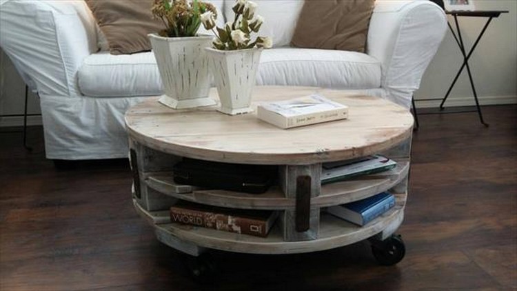 Pallet Round Coffee Table with Storage