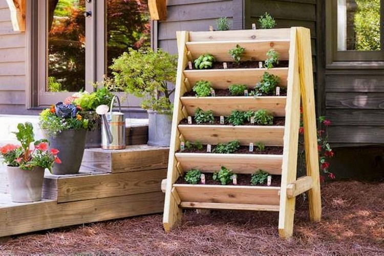 Recycled Pallet Planter