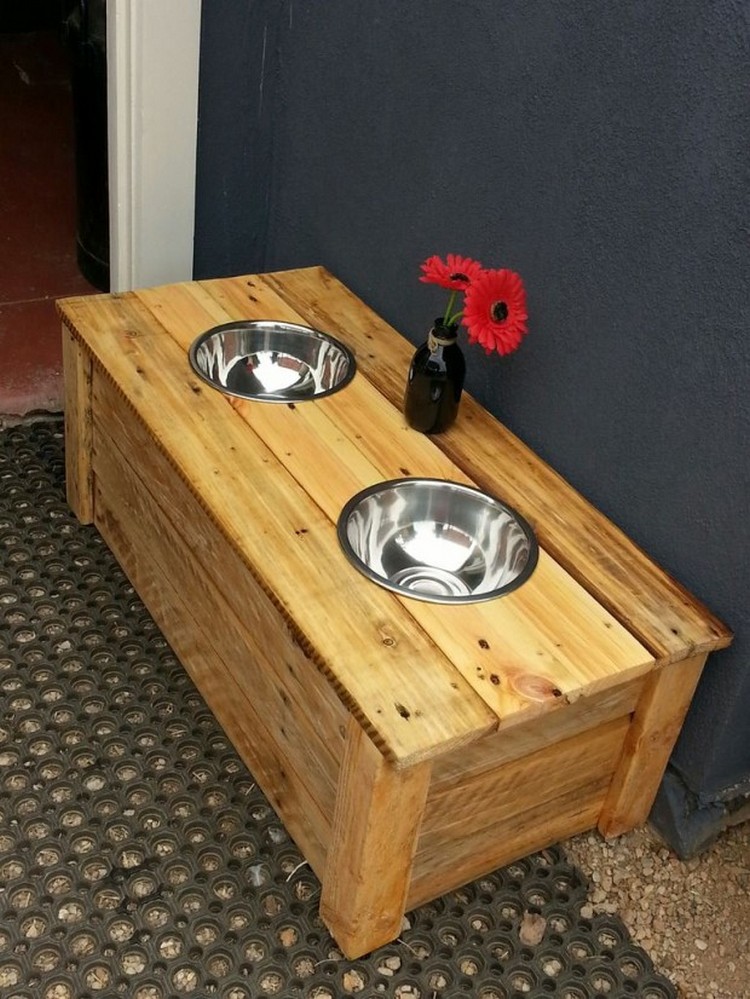 Pallet Dog Food Bowls