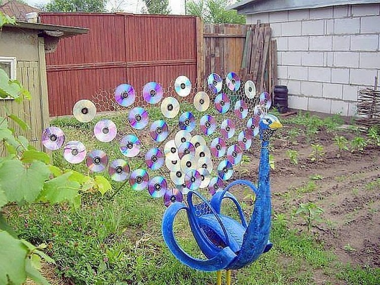 Upcycled CD Peacock