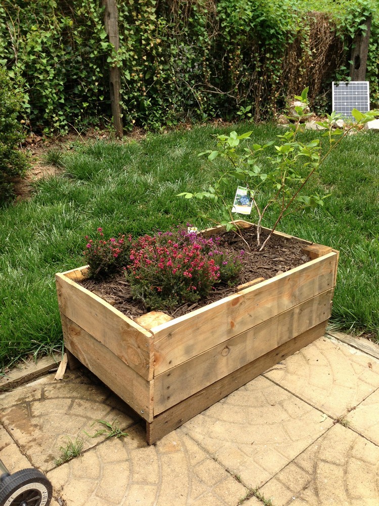 Recycled Pallet Planter Box