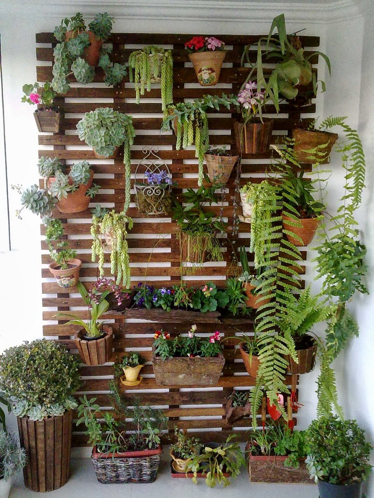 Wood Pallet Wall Planter