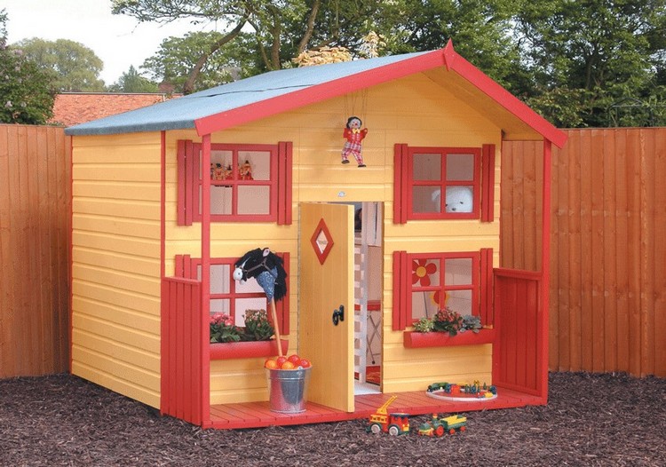 Wooden Pallet Playhouse