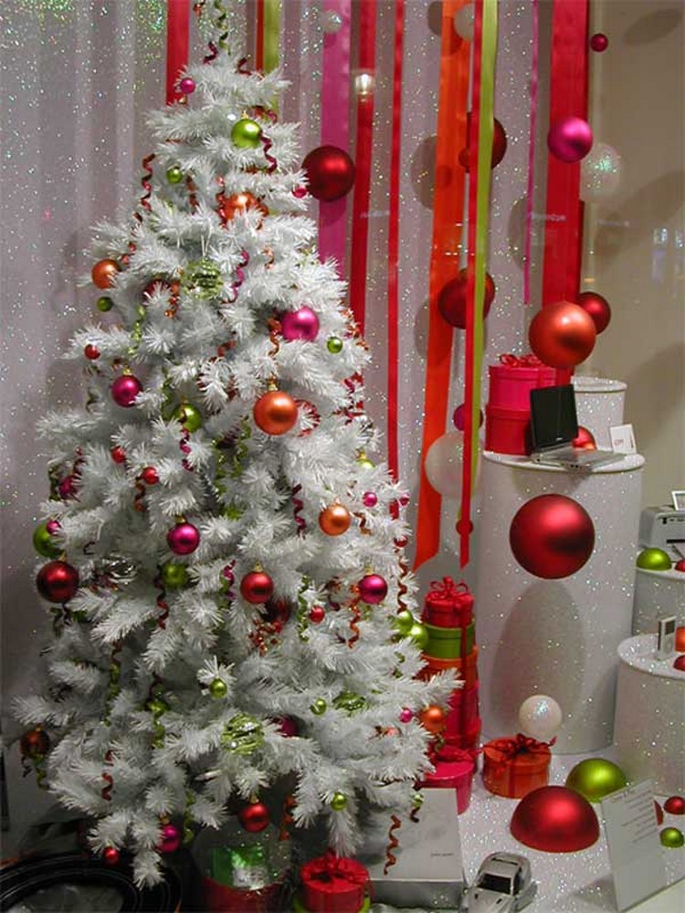 DIY Christmas Tree Decorating Ideas