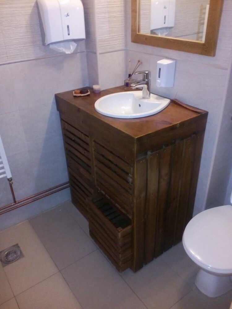 Wood Pallet Bathroom Cabinet