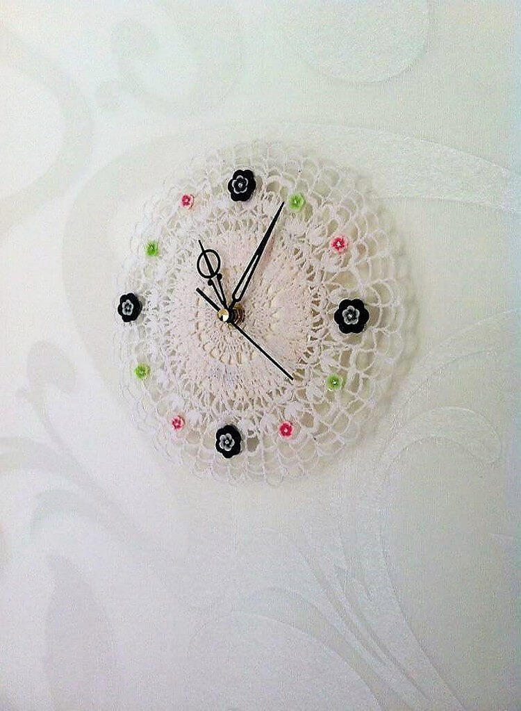 Crochet Clock