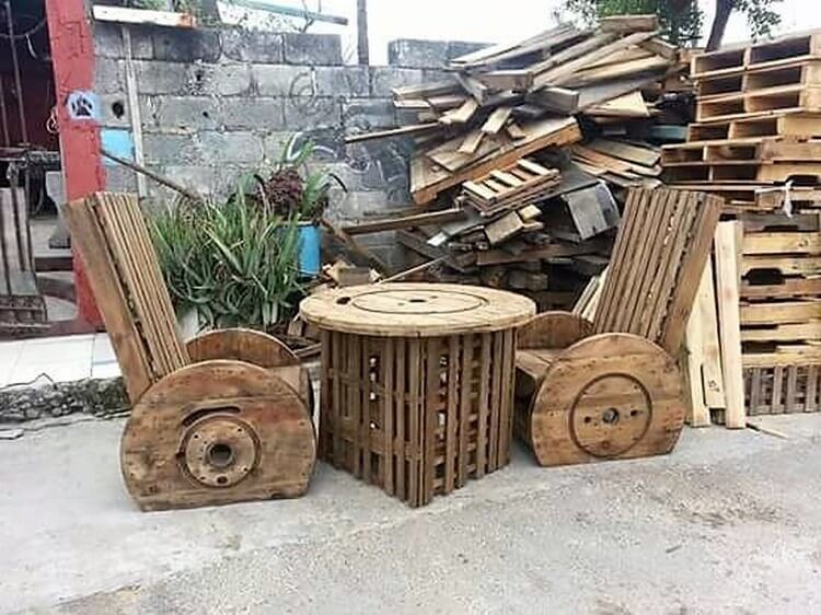 Pallet and Cable Reel Chairs and Table