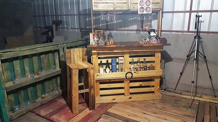 Pallet Bar and Chair