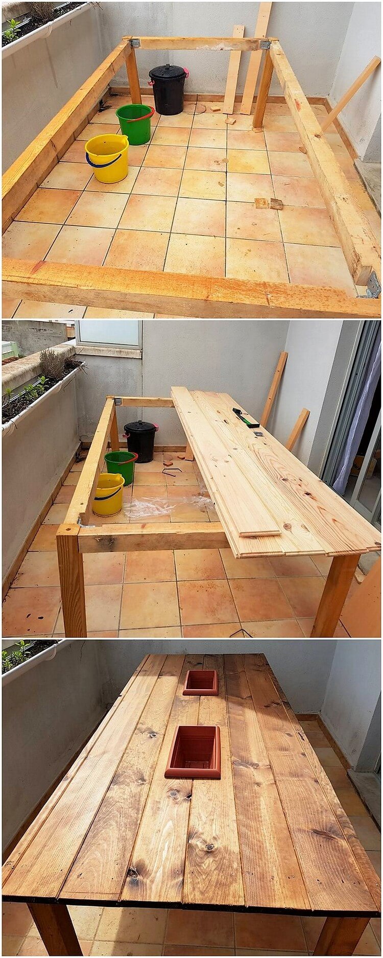 Pallet Table with Wine Storage